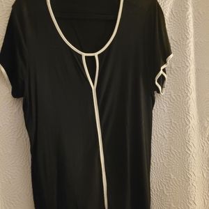 Cable.& Guage keyhole jersey shirt